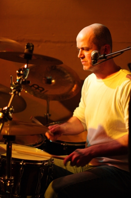 Sweaty Pants - Bald, beautiful and drumming ... Daan Daan Zeydner
